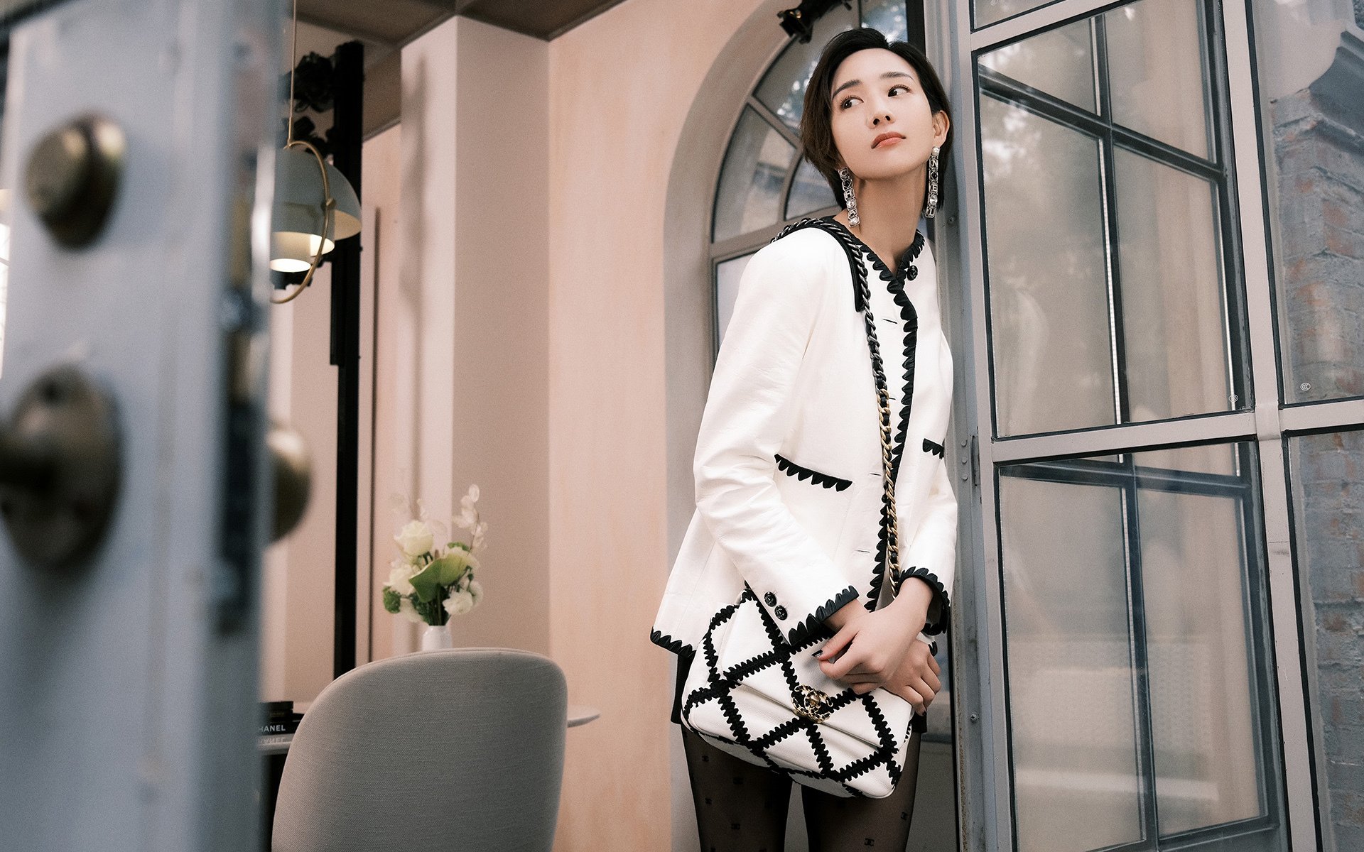 九游登录入口-_湖人队士气高昂，继续追逐季后赛梦想_，湖人队v