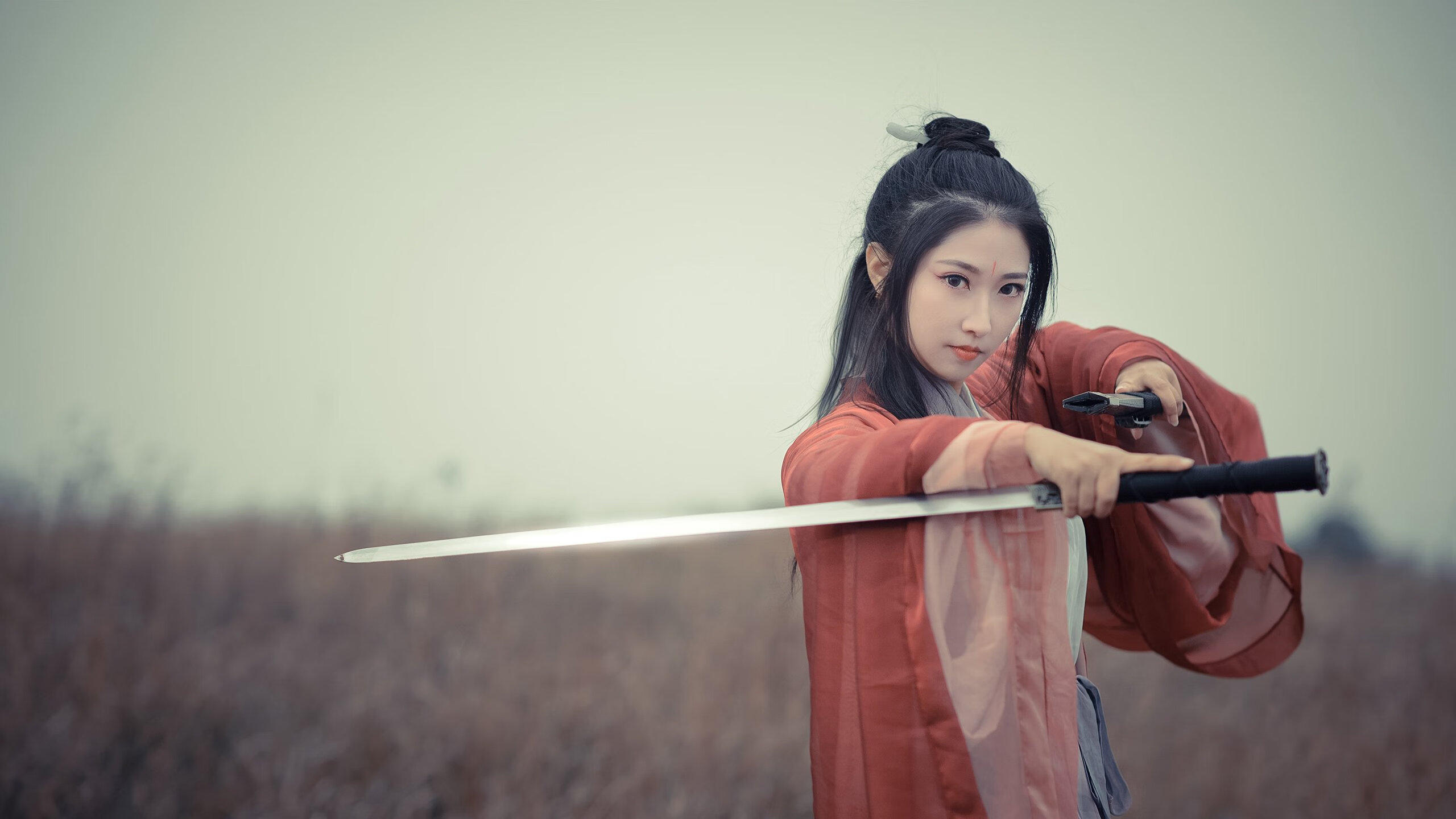 队伍实力强弱对比，比赛场面扣人心弦，队伍战力是什么意思