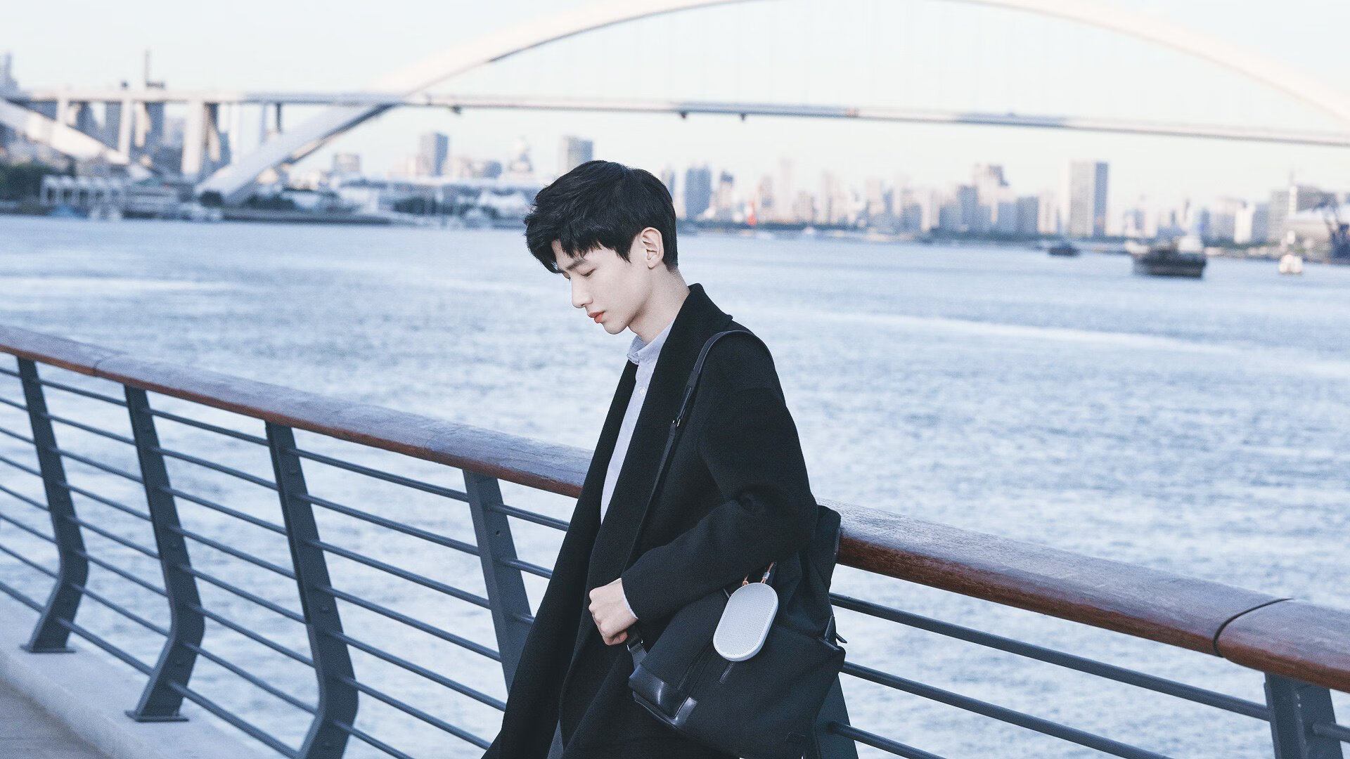 队内强力内线再添新兵，助力球队逆转胜利，队内强力内线再添新兵,助力球队逆转胜利